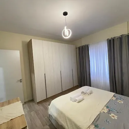 Apartment Andra